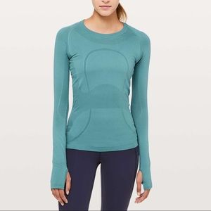 Swiftly Tech Long Sleeve Crew pacific breeze